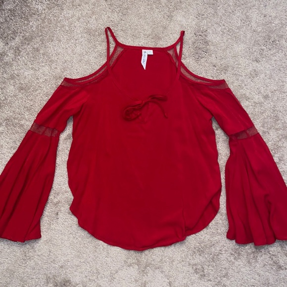 Other Follow Top - Picture 4 of 6